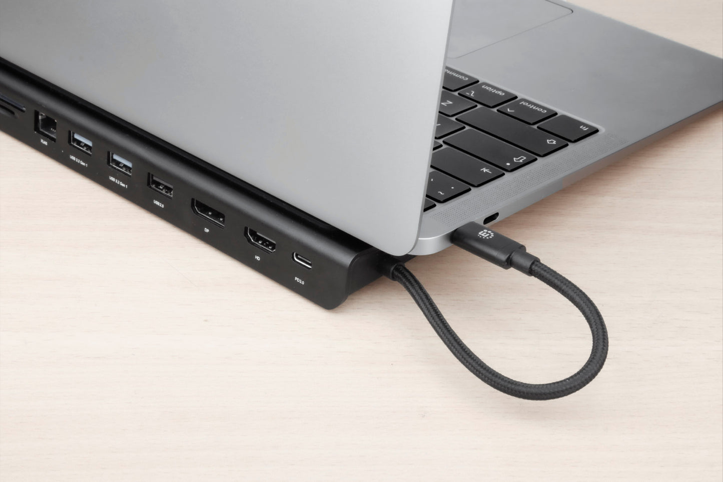 USB-C 11-in-1-Dockingstation mit MST für drei Monitore Image 12