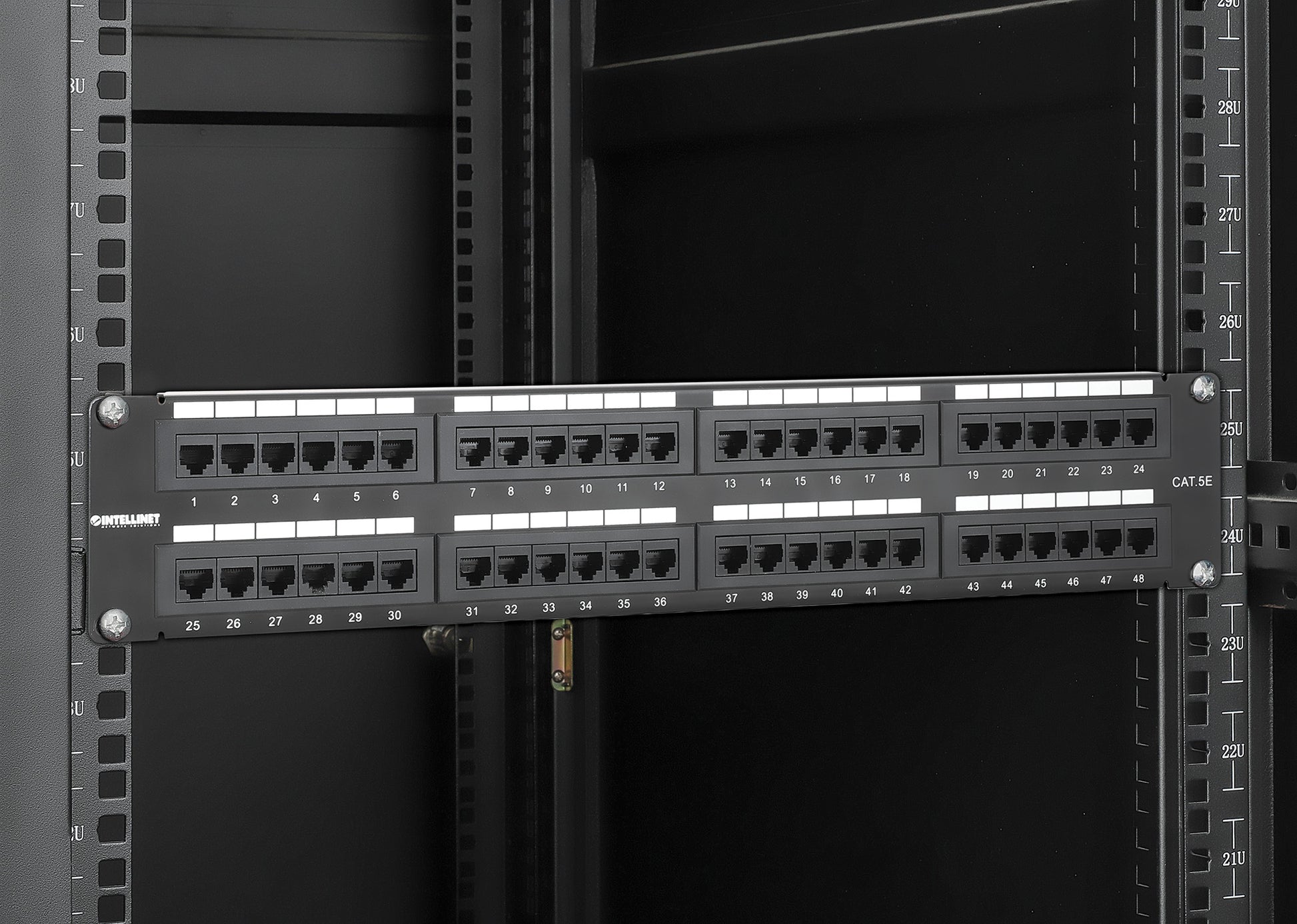 48-Port Cat5e Patchpanel Image 6