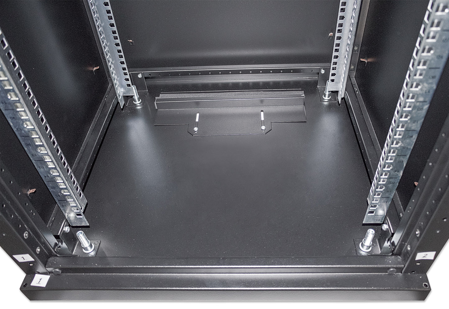 19" Netzwerkschrank, Standard Line, 16 HE, 600 (T) x 600 (B) mm, schwarz Image 8