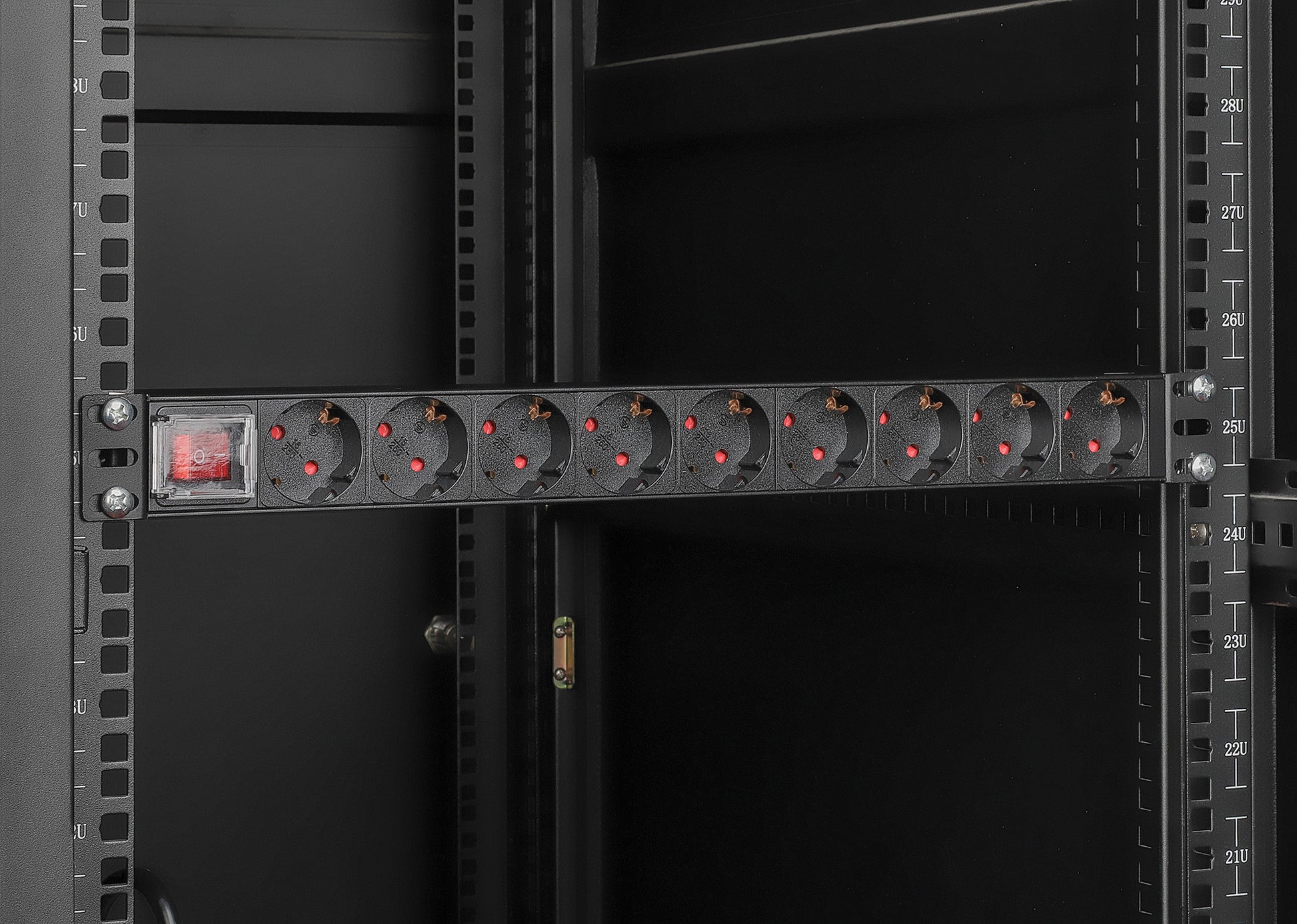 19" 9-fach Steckdosenleiste / PDU, Schutzkontakt, 1 HE Image 8